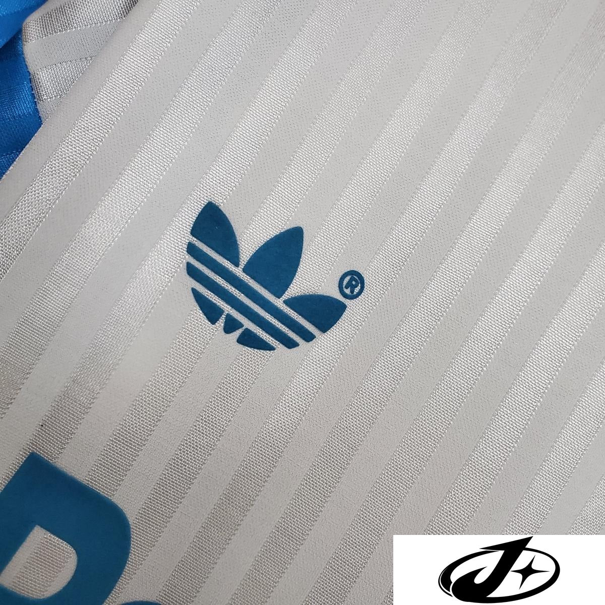 5f97698196e4174f.jpg