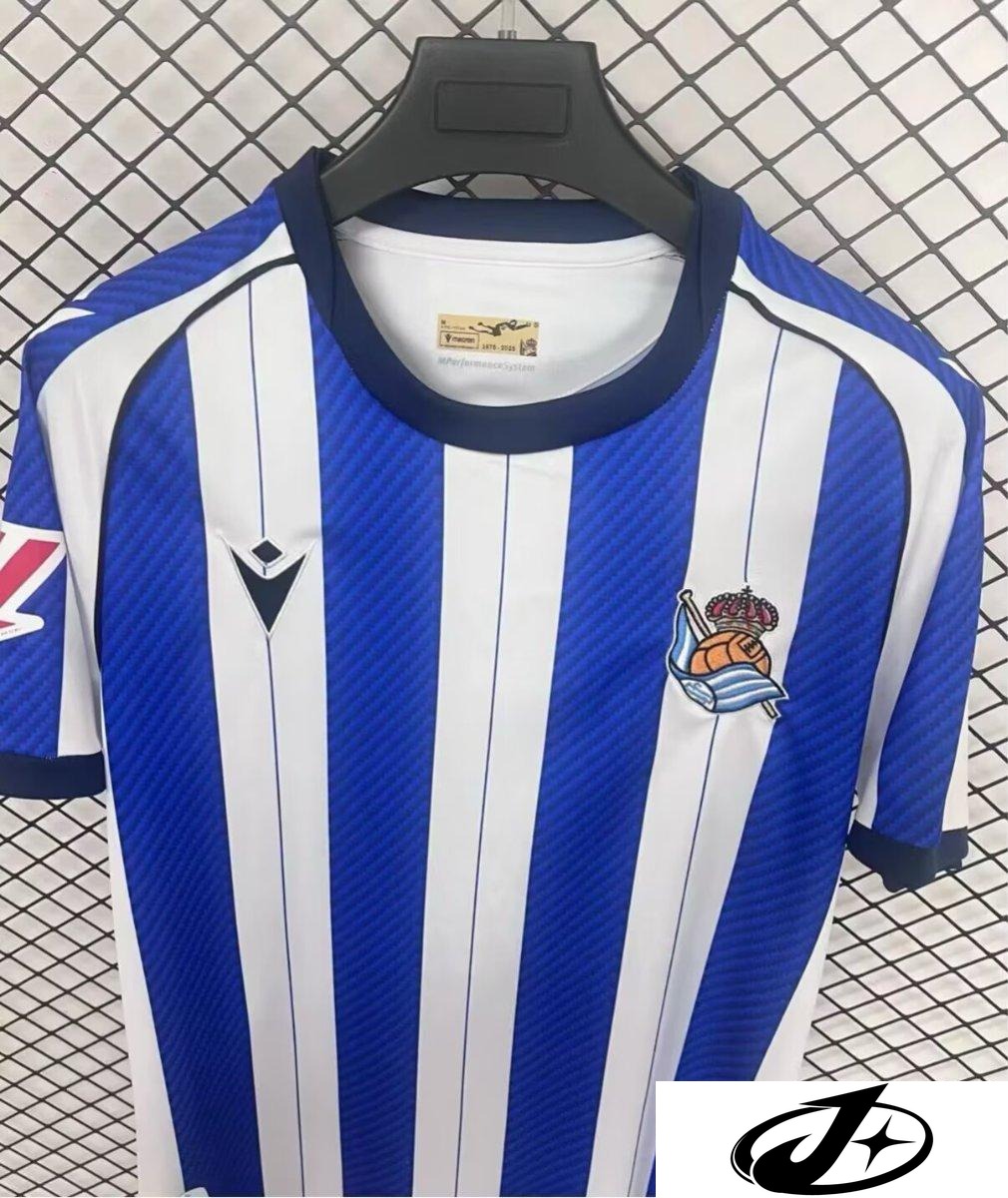 1bcc01535569729577356df8.jpg