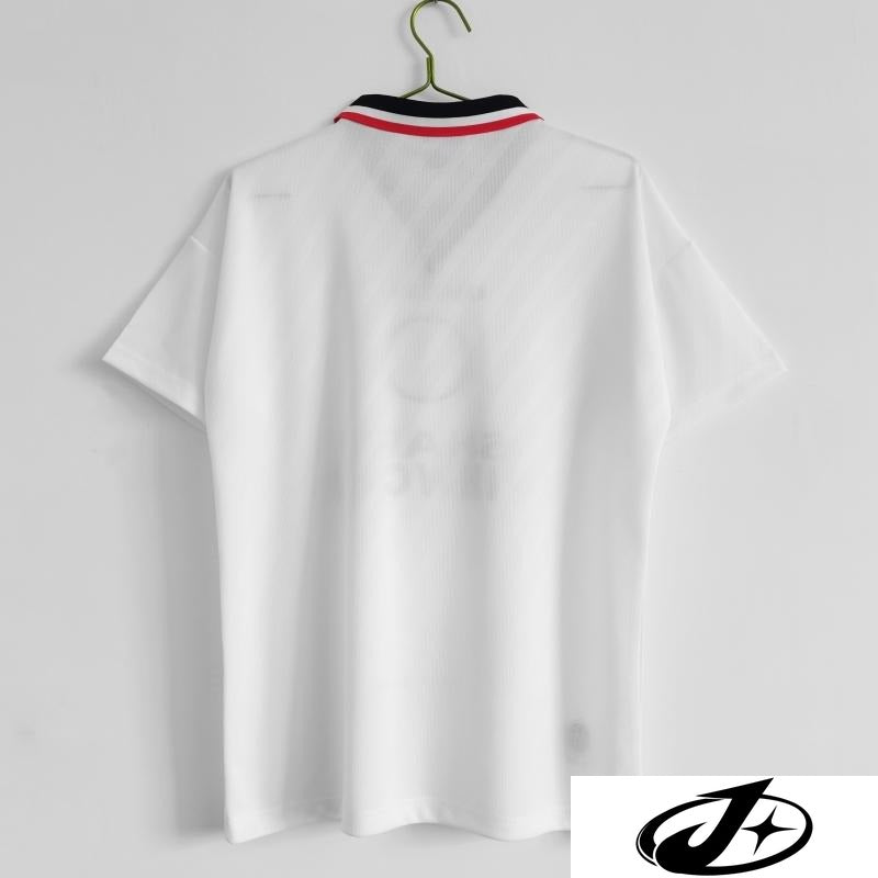 f2106e5528b8ebdf.jpg