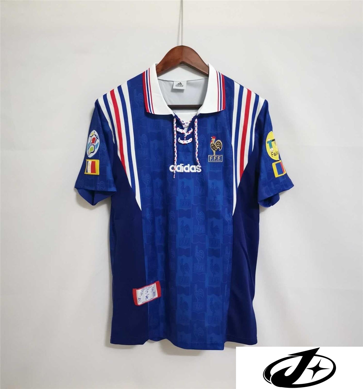 5759b95e1fa7d49d0d719809.jpg