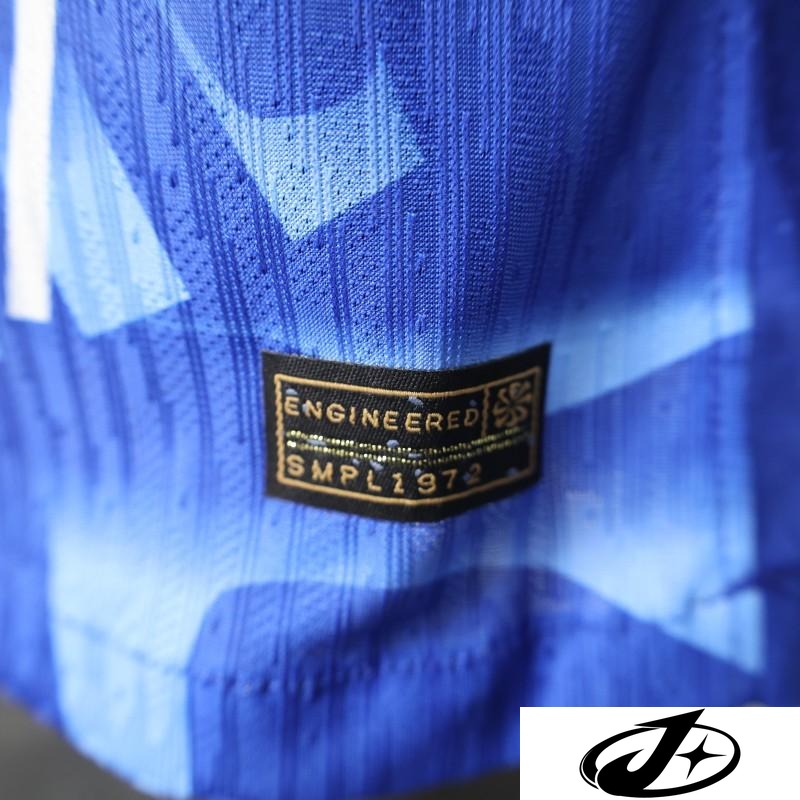 be6c4c8344a1eaf6.jpg