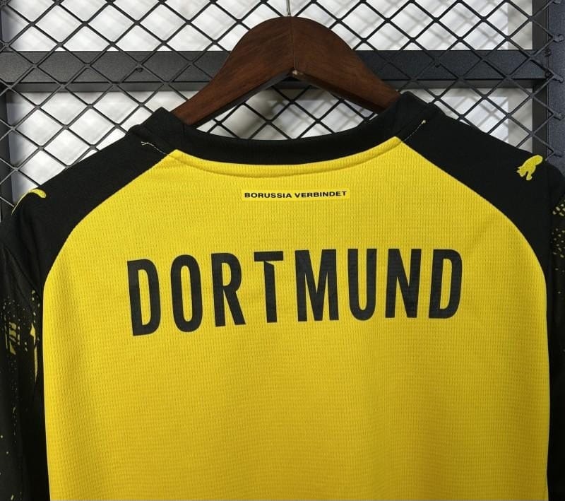 25/26 Borussia Dortmund Home Jersey