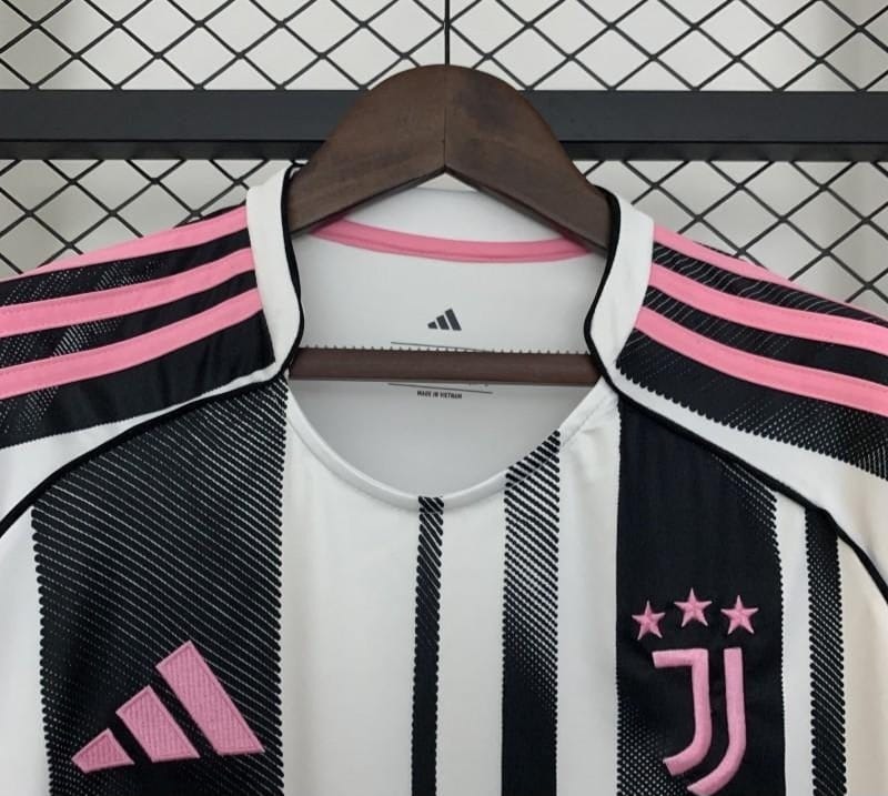 25/26 Juventus Home Jersey