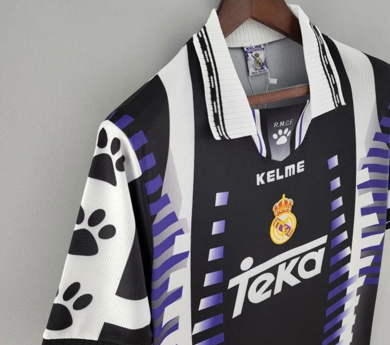 Retro Real Madrid 97/98 Third Soccer Jersey