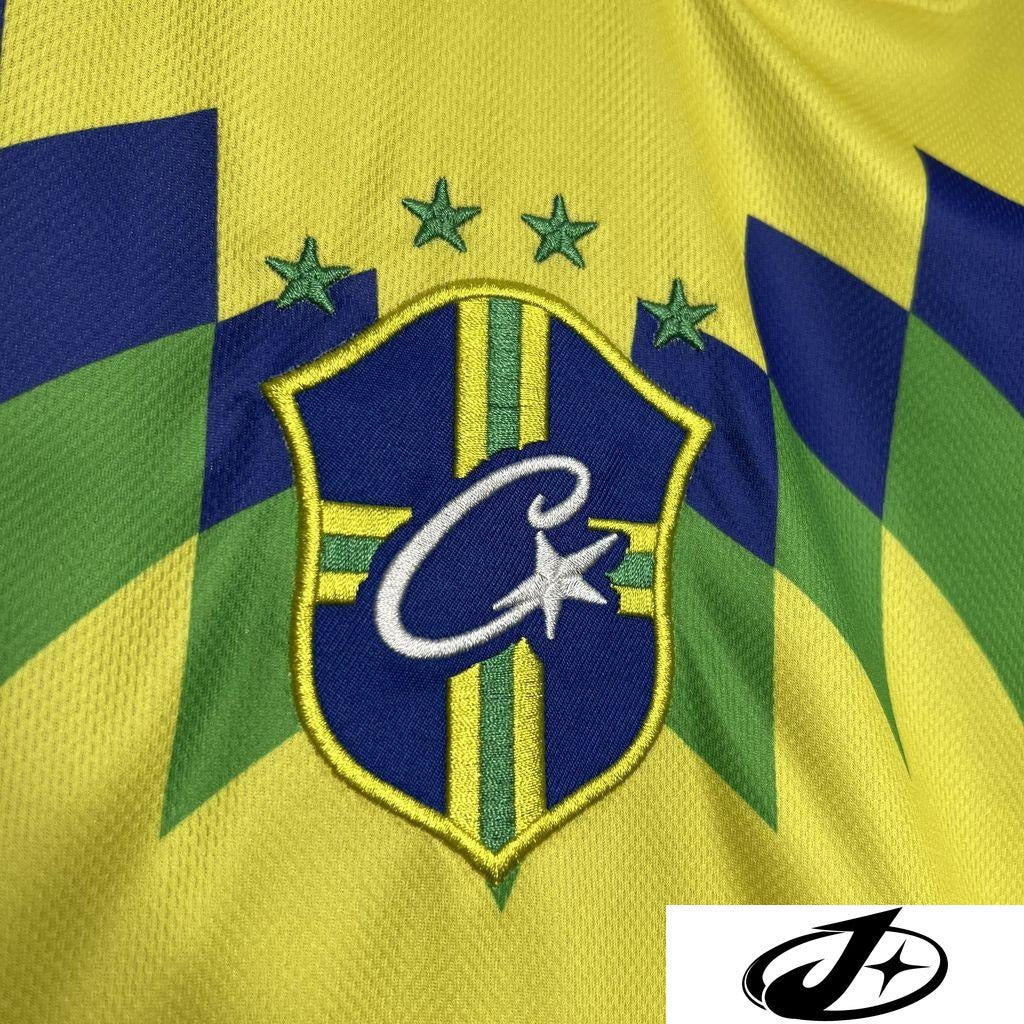 5cd17b22c7d31865.jpg