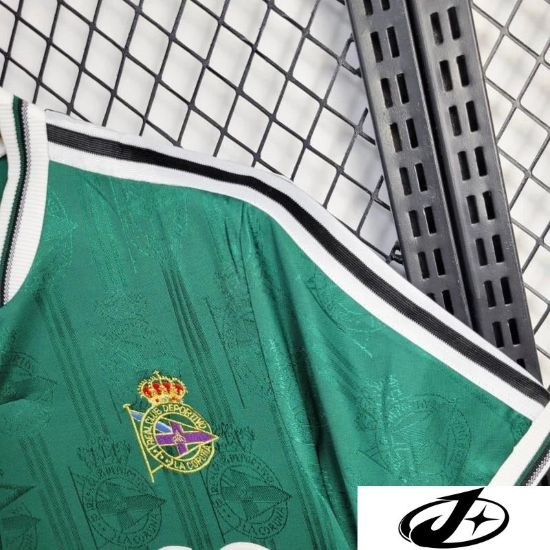 55900cba76a9558e.jpg