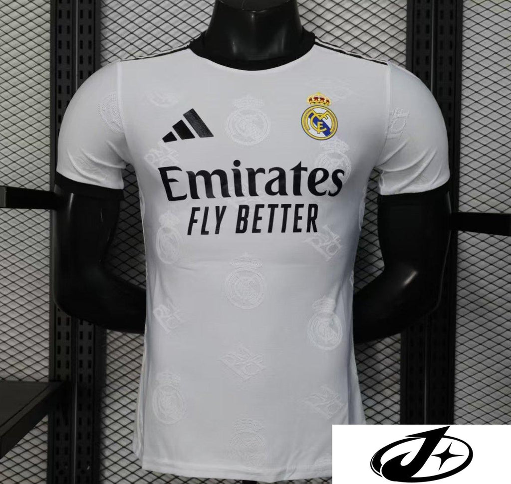 b0101be7bb8028a371589032.jpg