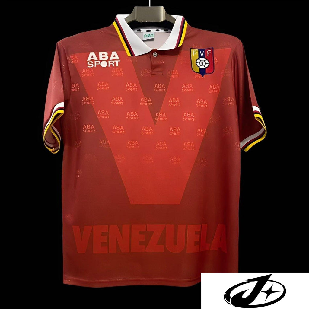 5de4516ee955f9449efaf695.jpg