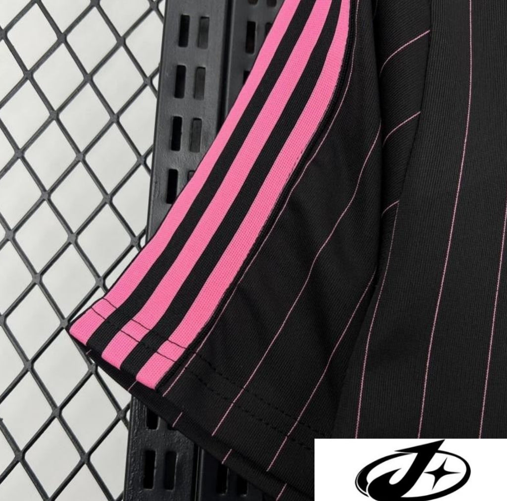 26/27 Mens Juventus Originals Terrace Icons Jersey