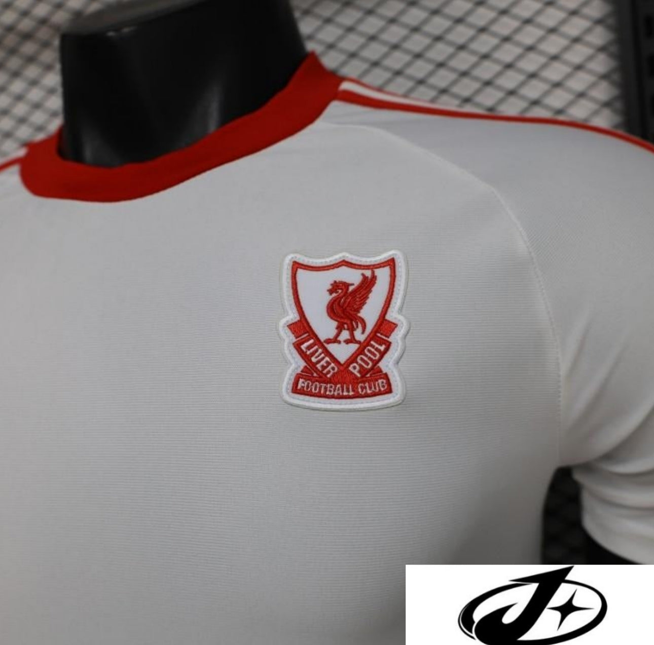 Player Version 26/27 Liverpool White Terrace Icons Jersey