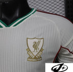 Player Version 26/27 Liverpool FC Off-White with Gold Crest Special Edition Away Jersey
