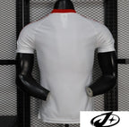 Player Version 26/27 Liverpool White Terrace Icons Jersey